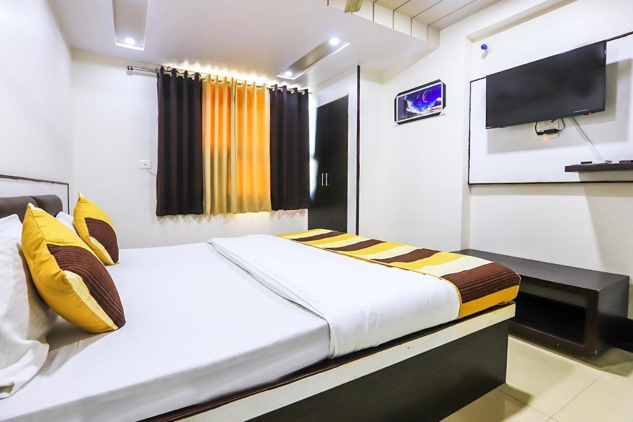 Oyo 11840 Hotel Venus Ajmer Eksteriør bilde